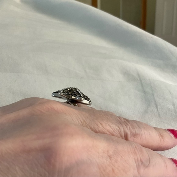 Starfish Ring, CZ/black rhodium/rhodium over stainless steel, size 6 - Picture 6 of 8